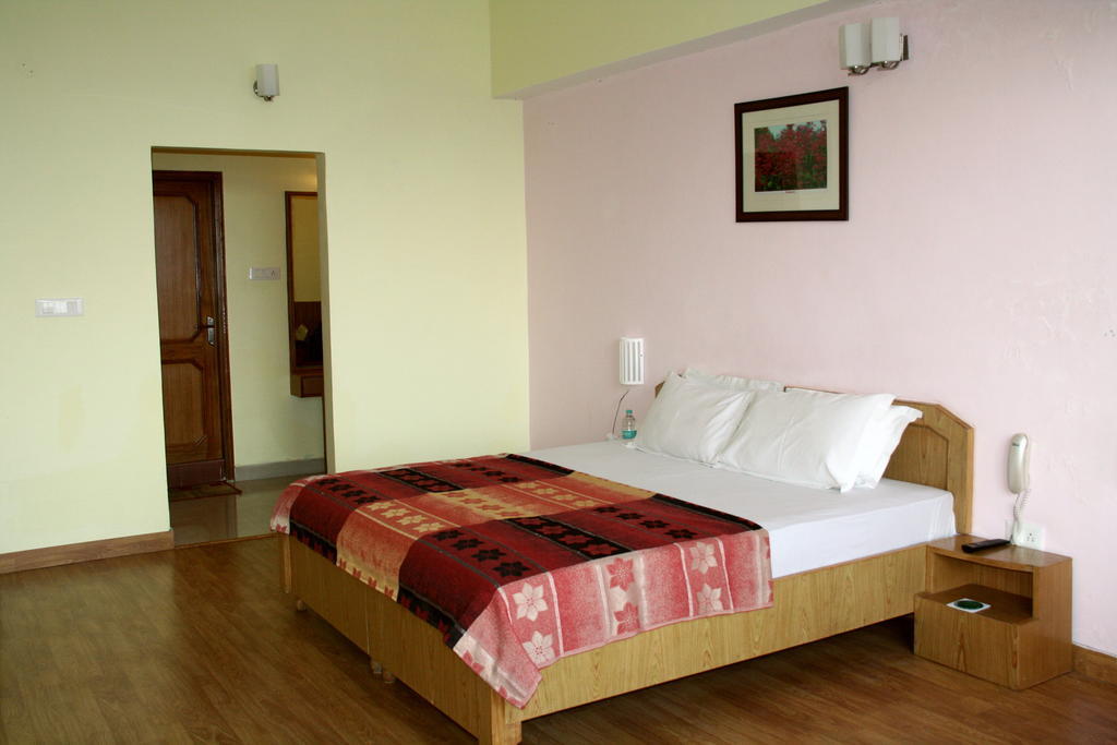 United 21 Resort Chail Habitación foto